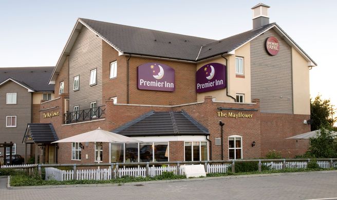 Premier Inn Harwich Exterior
