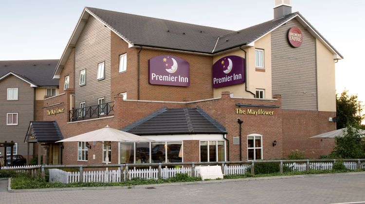 Premier Inn Harwich Exterior