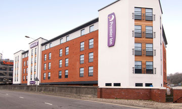 Premier Inn High Wycombe Central