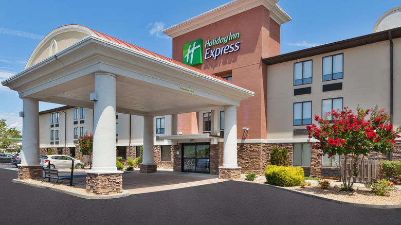 <b>Holiday Inn Express Waldorf Exterior</b>. Images powered by <a href="https://www.leonardoworldwide.com/" title="Leonardo Worldwide" target="_blank">Leonardo</a>.