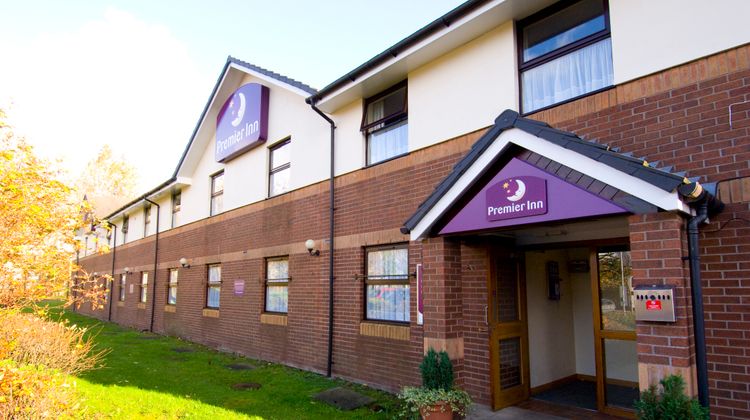 Premier Inn Liverpool (Tarbock) Exterior