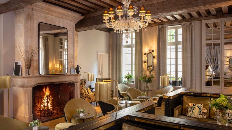 <b>Hotel d'Aubusson Lobby</b>. Images powered by <a href=https://www.travelagewest.com/Hotels/Paris/