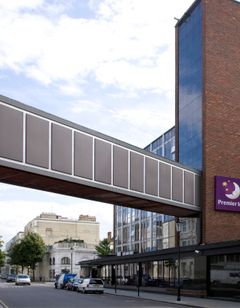 Premier Inn London Kensington (Earls Ct)