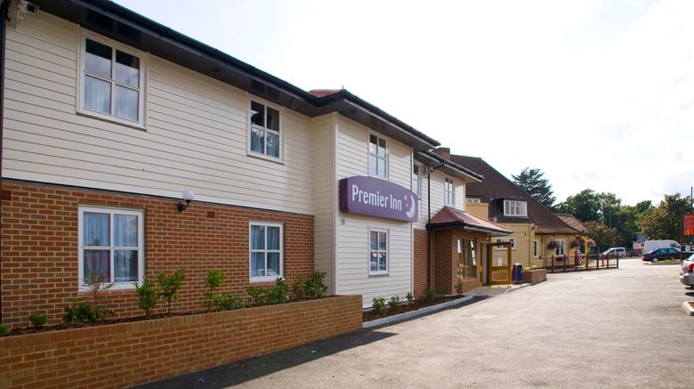 <b>Premier Inn London Twickenham East Exterior</b>. Images powered by <a href="https://www.leonardoworldwide.com/" title="Leonardo Worldwide" target="_blank">Leonardo</a>.