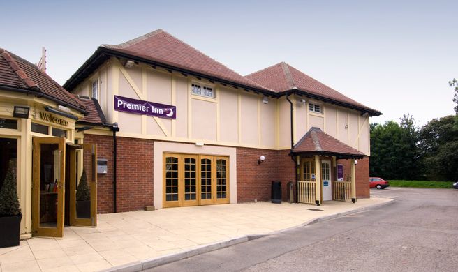 Premier Inn Lymington (N. Forest Hordle) Exterior