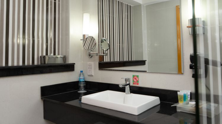 Holiday Inn Dar Es Salaam Room