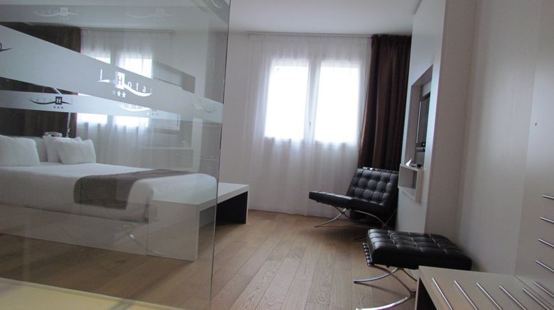 <b>Hotel L'Hotan Room</b>. Images powered by <a href="https://www.leonardoworldwide.com/" title="Leonardo Worldwide" target="_blank">Leonardo</a>.