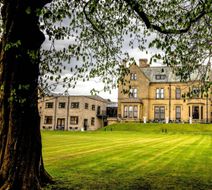 The Oaks Exterior