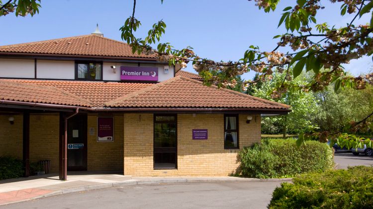 Premier Inn Peterborough (Ferry Meadows) Exterior