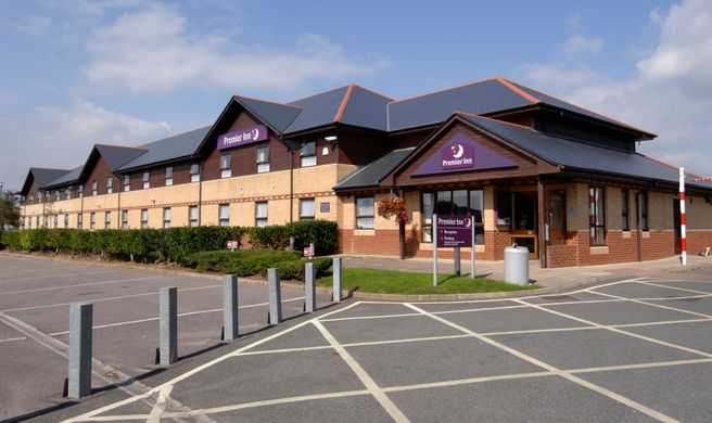 Premier Inn Weymouth Exterior