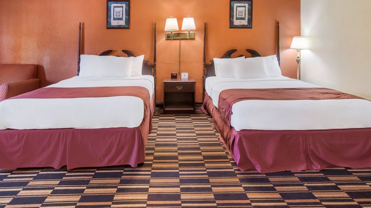 Red Carpet Inn - Newark Airport Room