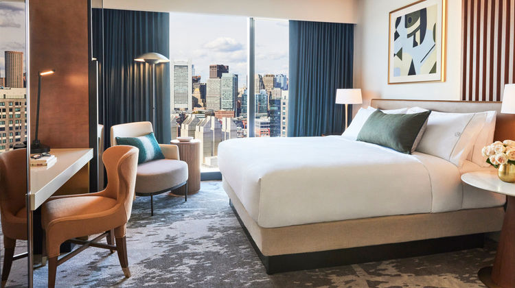 Omni Boston Hotel at the Seaport Suite