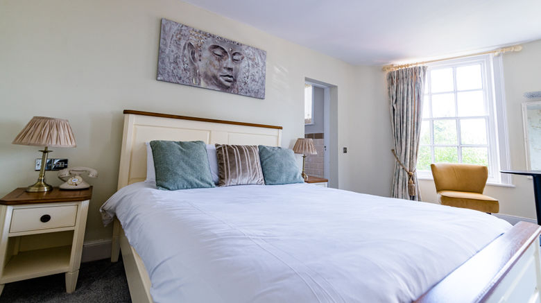 <b>Rossett Hall Hotel Suite</b>. Images powered by <a href="https://www.leonardoworldwide.com/" title="Leonardo Worldwide" target="_blank">Leonardo</a>.