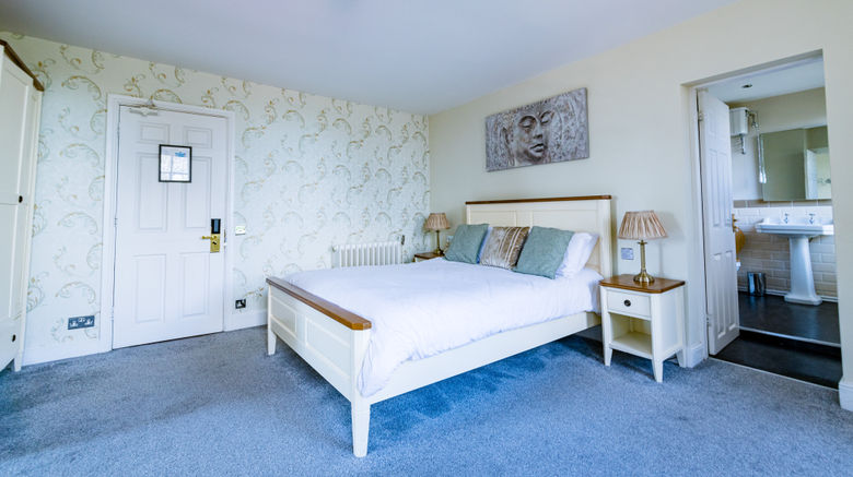 <b>Rossett Hall Hotel Suite</b>. Images powered by <a href="https://www.leonardoworldwide.com/" title="Leonardo Worldwide" target="_blank">Leonardo</a>.
