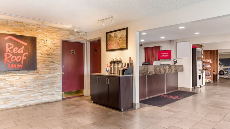 Red Roof Inn Albuquerque - Midtown Lobby