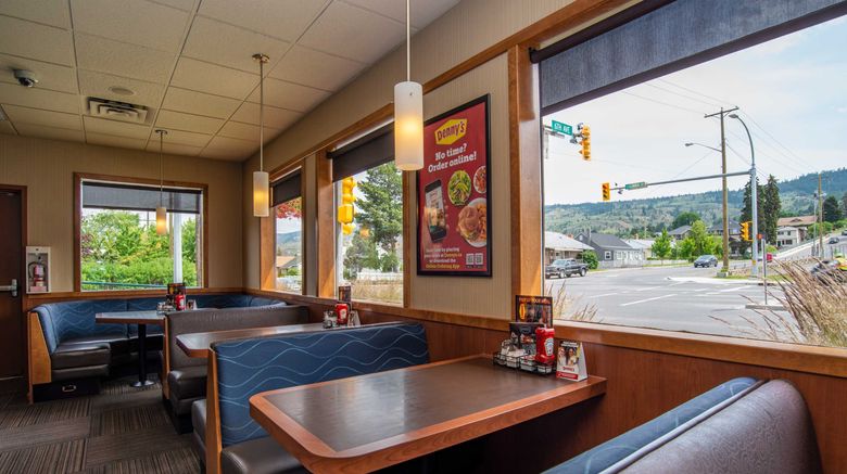 <b>Sandman Inn Kamloops Restaurant</b>. Images powered by <a href="https://www.leonardoworldwide.com/" title="Leonardo Worldwide" target="_blank">Leonardo</a>.