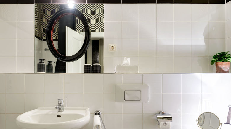 <b>Cora Apartments Room</b>. Images powered by <a href="https://www.leonardoworldwide.com/" title="Leonardo Worldwide" target="_blank">Leonardo</a>.
