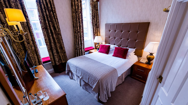 <b>The George Hotel Suite</b>. Images powered by <a href="https://www.leonardoworldwide.com/" title="Leonardo Worldwide" target="_blank">Leonardo</a>.