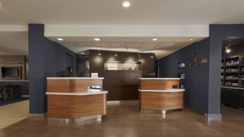 <b>Courtyard Tucson Airport Lobby</b>. Images powered by <a href="https://www.leonardoworldwide.com/" title="Leonardo Worldwide" target="_blank">Leonardo</a>.