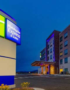 Holiday Inn Express & Suites-Univ Area