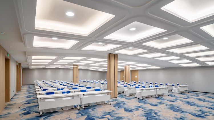 Holiday Inn Express Jinan Airport Zone Meeting