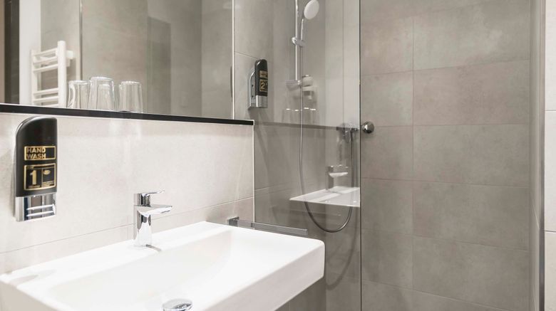 <b>Abasto Hotel Munich Room</b>. Images powered by <a href="https://www.leonardoworldwide.com/" title="Leonardo Worldwide" target="_blank">Leonardo</a>.