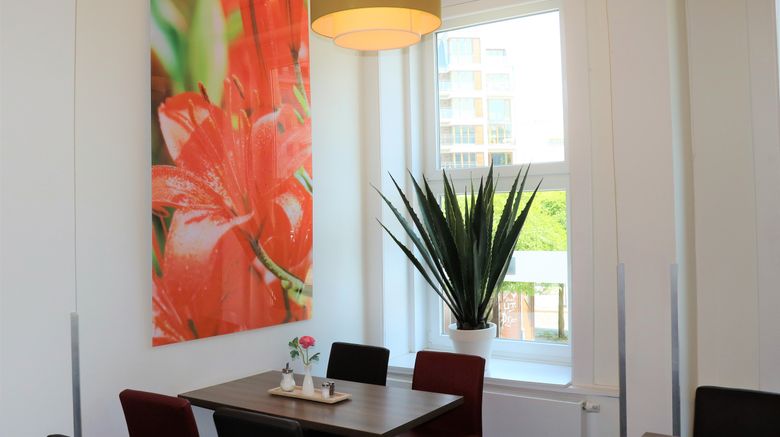 <b>Novum Norddeutscher Hof Hotel Restaurant</b>. Images powered by <a href="https://www.leonardoworldwide.com/" title="Leonardo Worldwide" target="_blank">Leonardo</a>.