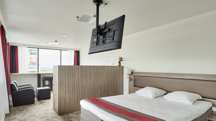 Wings Hotel Rotterdam Room