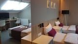 Hotel Falcon Room