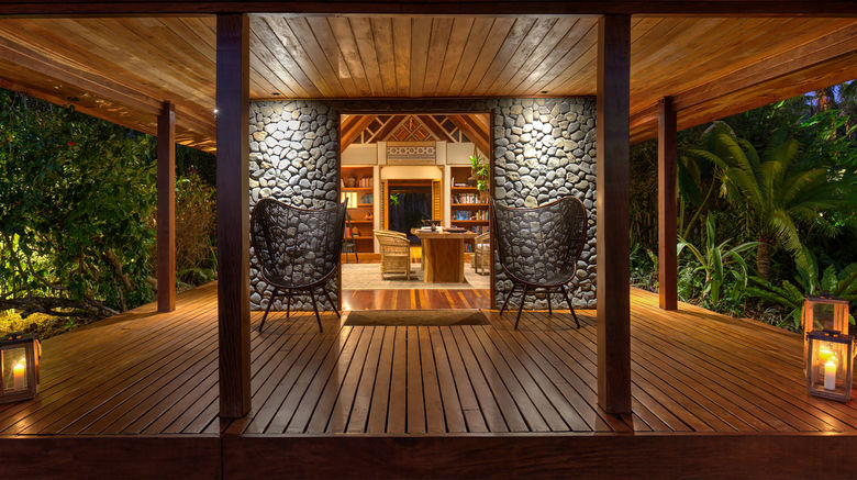 <b>The Wakaya Club & Spa Lobby</b>. Images powered by <a href="https://www.leonardoworldwide.com/" title="Leonardo Worldwide" target="_blank">Leonardo</a>.