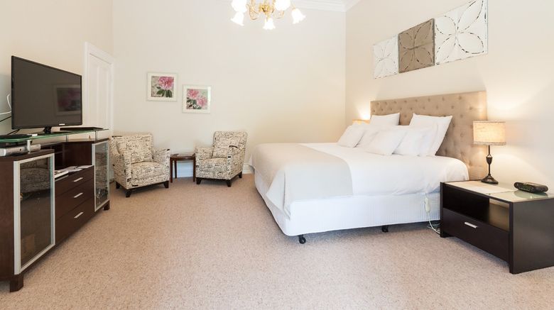 <b>Yarra Gables Motel Suite</b>. Images powered by <a href="https://www.leonardoworldwide.com/" title="Leonardo Worldwide" target="_blank">Leonardo</a>.