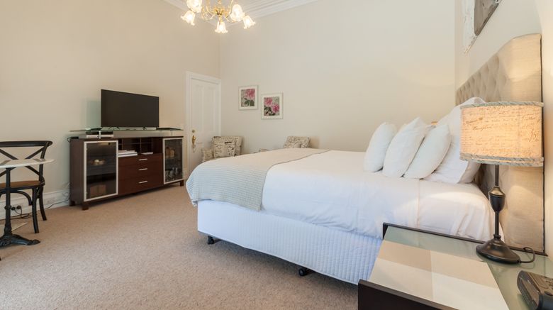<b>Yarra Gables Motel Suite</b>. Images powered by <a href="https://www.leonardoworldwide.com/" title="Leonardo Worldwide" target="_blank">Leonardo</a>.