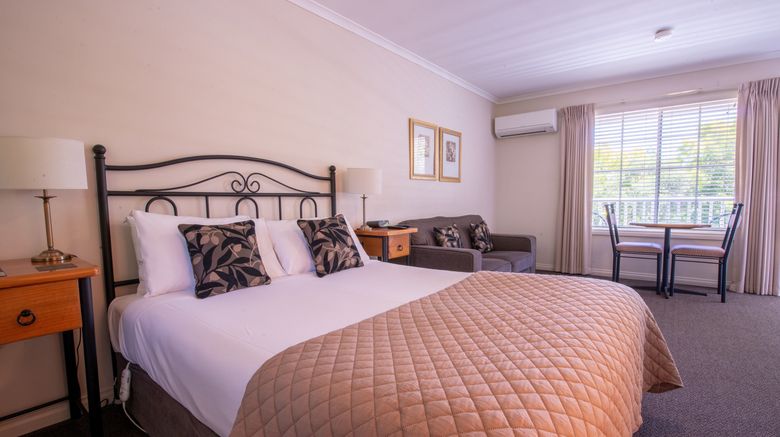 <b>Yarra Gables Motel Room</b>. Images powered by <a href="https://www.leonardoworldwide.com/" title="Leonardo Worldwide" target="_blank">Leonardo</a>.