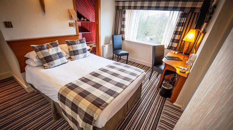 Savoy Park Hotel Room