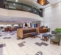 Holiday Inn Express Suites Lakeway Lobby