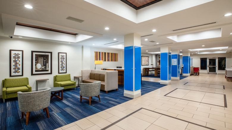 <b>Holiday Inn Express & Suites Lobby</b>. Images powered by <a href="https://www.leonardoworldwide.com/" title="Leonardo Worldwide" target="_blank">Leonardo</a>.