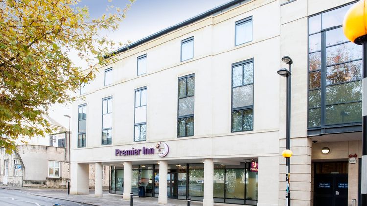 Premier Inn Bath City Center Exterior