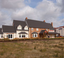 Premier Inn Bedford South (A421) Exterior