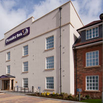 Premier Inn Bedford South (A421)