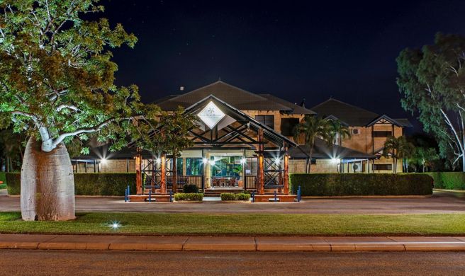 Blue Seas Resort Exterior