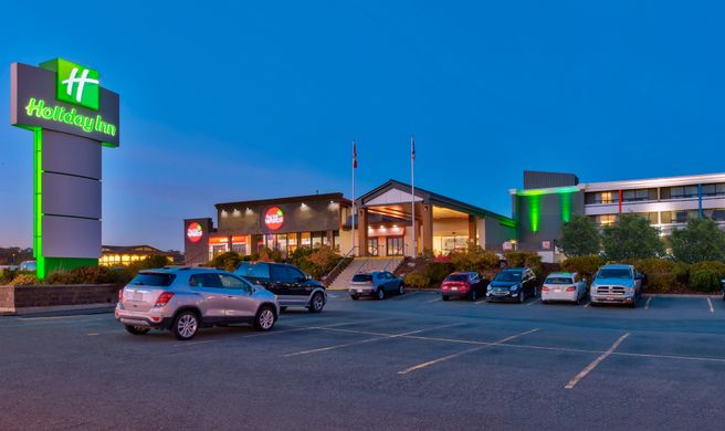Holiday Inn St.John's Govt Center Exterior