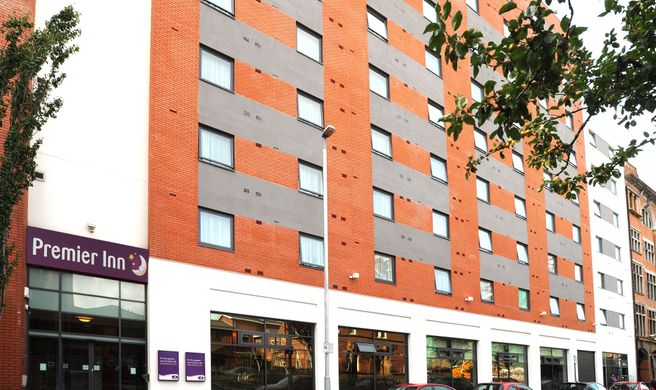 Premier Inn Belfast CC (Alfred Street) Exterior