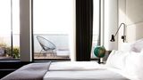 The Flushing Meadows Hotel Suite