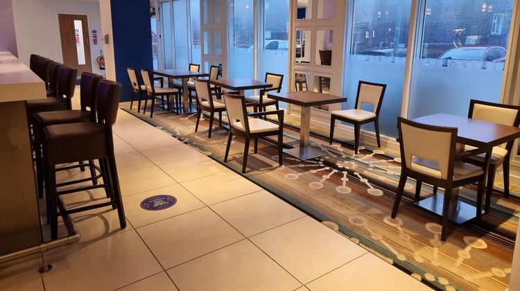Holiday Inn Express Wakefield Restaurant