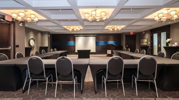 Sandman Hotel Oakville Meeting