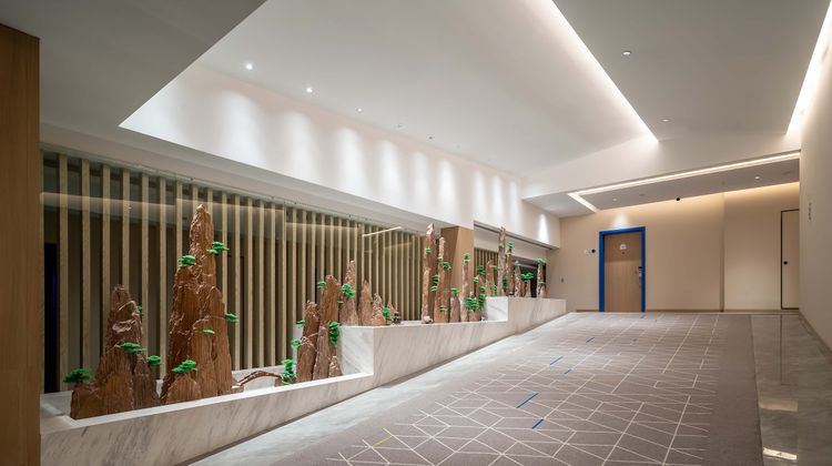 Holiday Inn Express Jinan Airport Zone Lobby