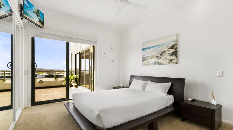 <b>Esplanade Resort and Spa Suite</b>. Images powered by <a href="https://www.leonardoworldwide.com/" title="Leonardo Worldwide" target="_blank">Leonardo</a>.