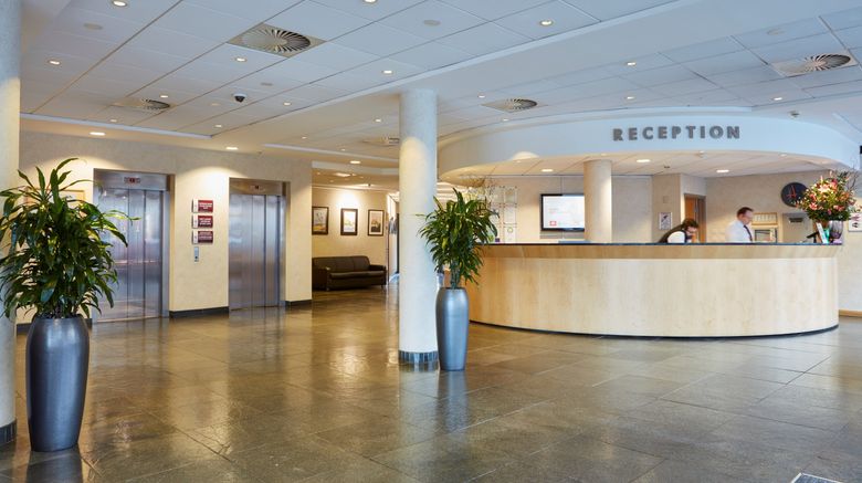 <b>Future Inn Bristol Lobby</b>. Images powered by <a href="https://www.leonardoworldwide.com/" title="Leonardo Worldwide" target="_blank">Leonardo</a>.