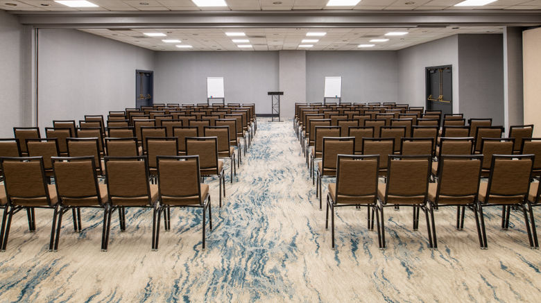 <b>Holiday Inn Portland-Columbia Riverfront Meeting</b>. Images powered by <a href="https://www.leonardoworldwide.com/" title="Leonardo Worldwide" target="_blank">Leonardo</a>.