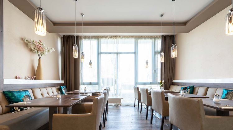 Empress Hotel Restaurant